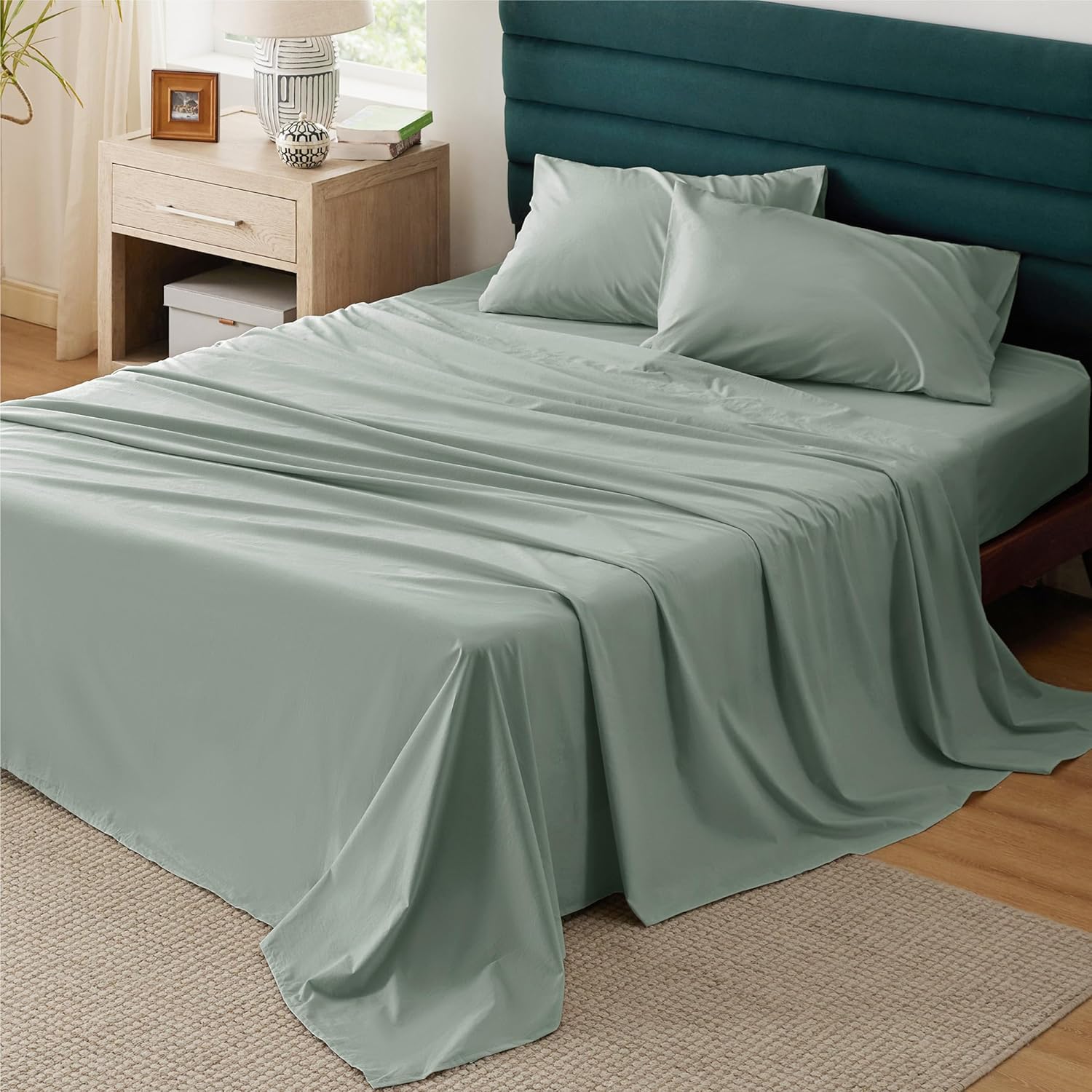 Solavo green queen cotton sheets folded neatly